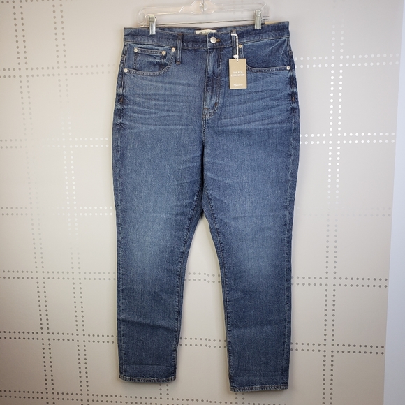 Madewell Highrise Slim Boyjean - Picture 4 of 8